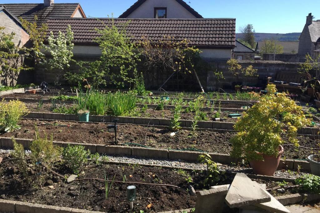 The Annex Keith Self Catering Wifi Private Parking Bkng Appartement Buitenkant foto
